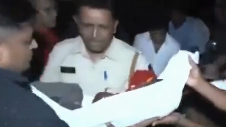 VIDEO: गोवा के सीएम प्रमोद सावंत की मानवता, अपना काफिला रोककर सड़क हादसे में घायल पीड़ितों की मदद की