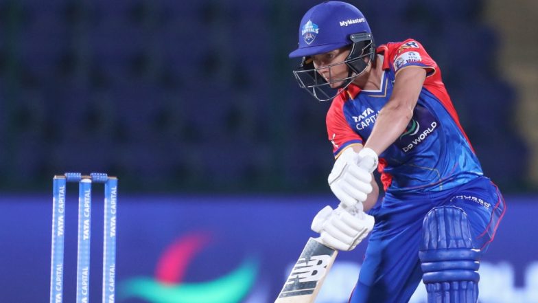Meg Lanning Fifty: दिल्ली कैपिटल्स की कप्तान मेग लैनिंग ने जड़ा ताबड़तोड़ अर्धशतक, यूपी वॉरियर्स को तीसरे विकेट की तलाश
