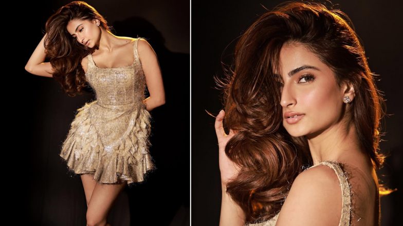 Palak Tiwari ने शॉर्ट ड्रेस में शेयर की स्टनिंग तस्वीरें, एक्ट्रेस की खूबसूरती देख दीवाने हुए यूजर्स (View Pics)