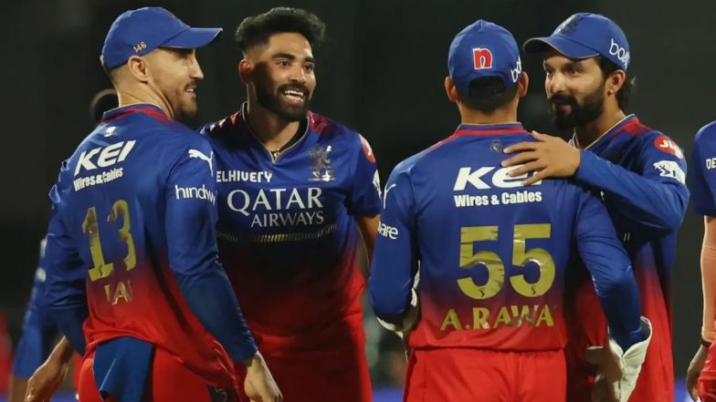 RCB vs KKR, IPL 2024 10th Match Live Score Update: कोलकाता नाइट राइडर्स की टीम का तीसरा विकेट गिरा, वेंकटेश अय्यर 50 रन बनाकर आउट