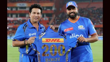 Rohit Sharma Milestone: मुंबई इंडियंस के लिए 200 मैच खेलने वाले खिलाड़ी बनें रोहित शर्मा, सचिन तेंदुलकर ने स्पेशल जर्सी से किया सम्मानित, देखें वीडियो