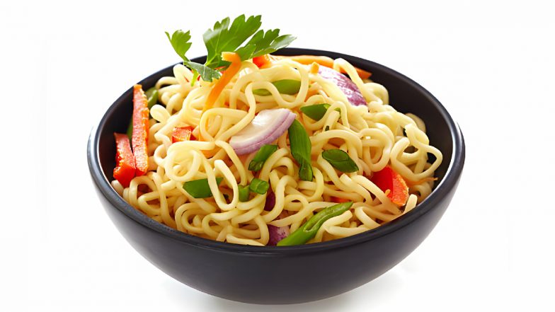Global Noodle Craze: फास्ट फूड का चैंपियन! दुनिया भर में इंस्टेंट नूडल्स का बढ़ता क्रेज, डिमांड में 17 फीसदी का इजाफा