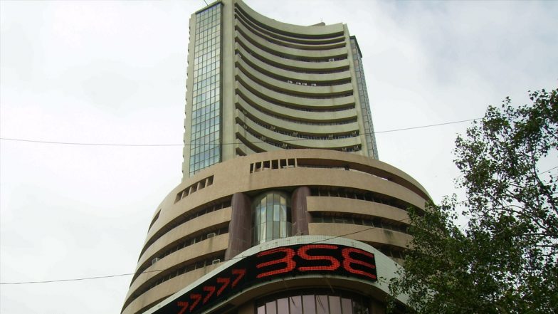 Stock Market: शेयर बाजार में तेजी का सिलसिला जारी, सेंसेक्स, निफ्टी नये शिखर पर