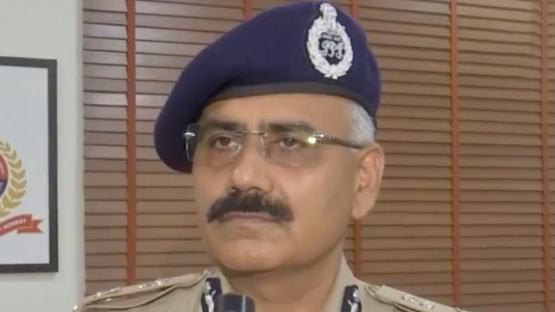 Gujarat : 7 मई को होनेवाले चुनाव के मद्देनजर बॉर्डर सील करने के लिए 133 चेकपोस्ट लगाएं,साथ ही 14 करोड़ की विदेशी शराब सीज़ की है - डीजीपी शमशेर सिंह -Video