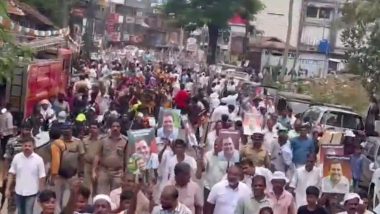 Kerala-वायनाड में प्रियंका गांधी के रोड शो में उमड़ी भारी भीड़ -Video
