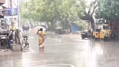 TamilNadu: मौसम का मिजाज बदला, थूथुक्कुडी शहर के विभिन्न हिस्सों में हुई जोरदार बारिश -Video