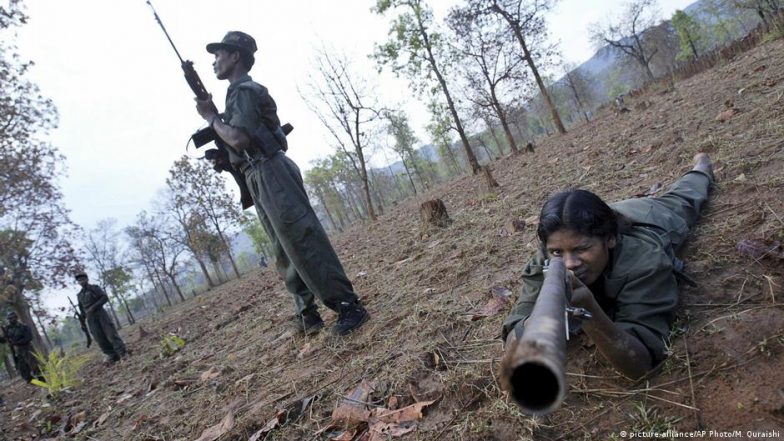 छत्तीसगढ़: सबसे बड़ी नक्सली मुठभेड़ को कैसे दिया गया अंजाम