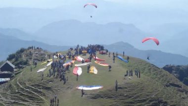 Paragliding Accident: हिमाचल प्रदेश के बैजनाथ भीड़ में पैराग्लाइडिंग हादसे में महिला पायलट की मौत, उड़ान भरते ही खो गया नियंत्रण