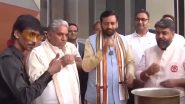 Dolly Chaiwala: हरियाणा के सीएम नायब सिंह सैनी ने नागपुर के फेमस डॉली चाय वाला की चाय का लिया स्वाद, बिल गेट्स भी हैं मुरीद (Watch Video)