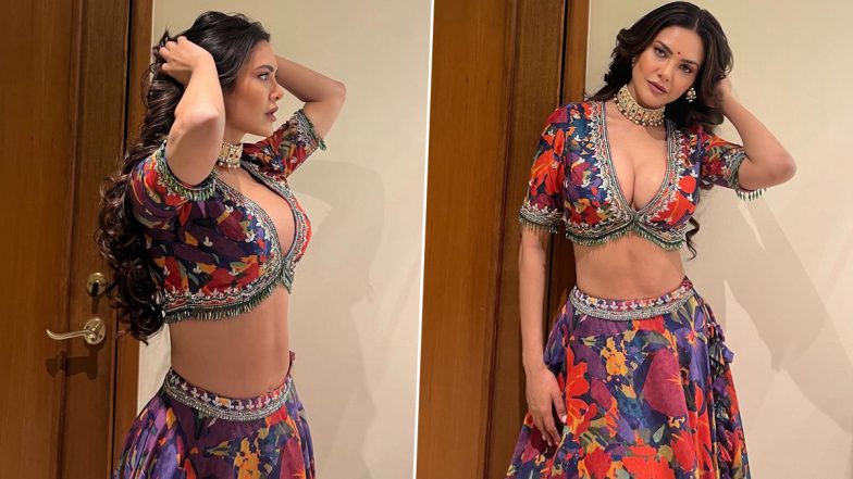 Esha Gupta ने देसी आउटफिट में गिराई बिजली, एक्ट्रेस की दिलकश अदाओं ने फैंस को बनाया दीवाना (View Pics)