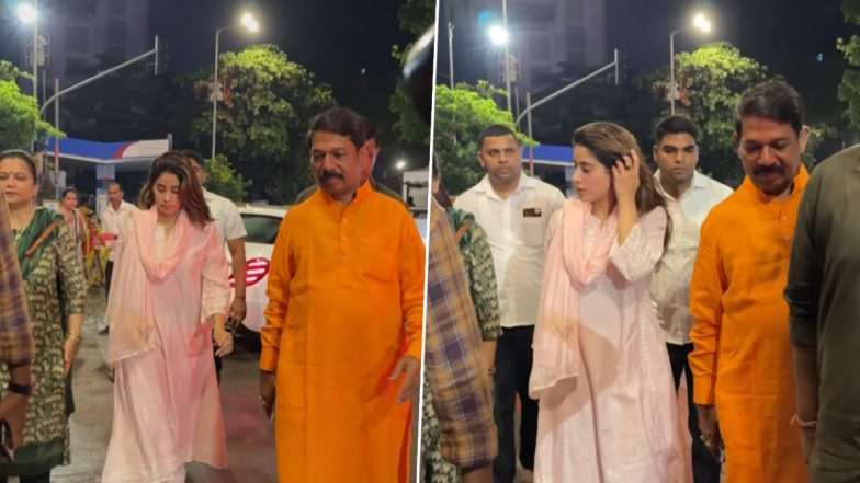 Janhvi Kapoor Visits Siddhivinayak Temple: सुबह के दर्शन के लिए सिद्धिविनायक मंदिर पहुंची जाह्नवी, एक्ट्रेस ने लिया गणपति बप्पा का आशीर्वाद (Watch Video)