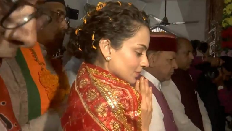 Kangana Ranaut: भगवान के दर पर BJP उम्मीदवार कंगना रनौत, मंडी के भीमाकाली मंदिर में की पूजा-अर्चना (Watch Video)
