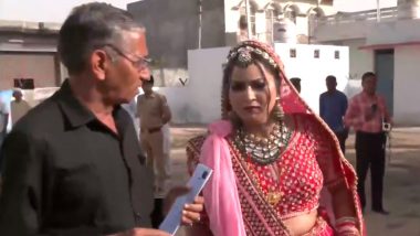 Lok Sabha Elections 2024: मतदान को लेकर लोगों में दिखा जोश, यूपी के मुजफ्फरनगर में  शादी के जोड़े में दुल्हन डालने पहुंची वोट, वीडियो वायरल