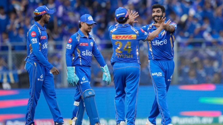 MI vs KKR, IPL 2024 51th Match: 169 रनों पर सिमटी कोलकाता नाइट राइडर्स, जसप्रीत बुमराह और नुवान तुषारा ने मचाया कोहराम; वेंकटेश अय्यर ने खेली अर्धशतकीय पारी