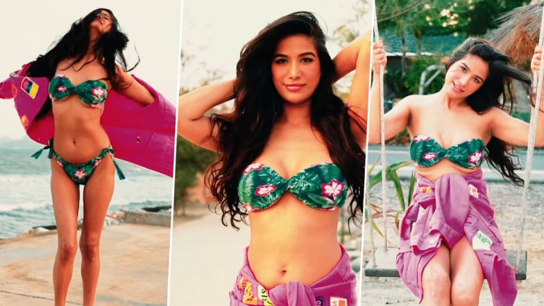 Poonam Pandey ने प्रिंटेड बिकनी पहन समंदर किनारे दिए सेक्सी पोज, एक्ट्रेस की कातिल अदाओं ने फैंस का छुड़ाया पसीना (Watch Video)