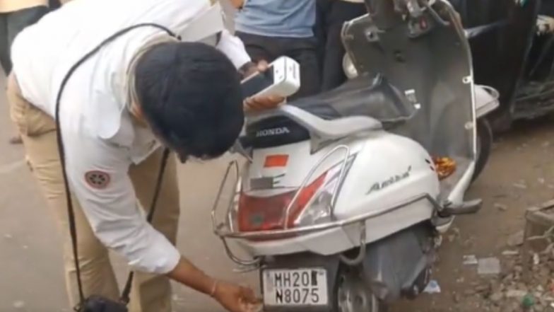 Traffic Rules: चालान से बचने के लिए युवक ने अपनाया निंजा टेक्निक, फिर भी हो गई कार्रवाई- VIDEO