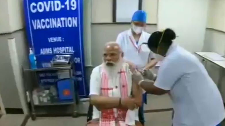 AstraZeneca की Covishield या भारत बायोटेक की Covaxin? PM मोदी ने लगाई कौन सी वैक्सीन? Watch Video