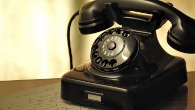National Telephone Day: राष्ट्रीय टेलीफोन दिवस आज, जानें संचार क्षेत्र में क्रांति लाने वाले इस आविष्कार से जुड़े रोचक तथ्य