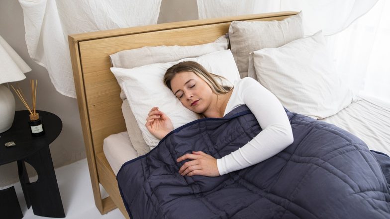 Cancer and Sleep: कैंसर के मरीजों के लिए अच्छी नींद है सबसे जरूरी, एक्सपर्ट ने बताया कैसे?