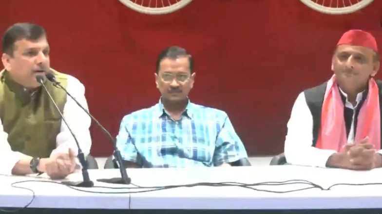 Sanjay Singh On Bjp: मणिपुर में कारगिल योद्धा की पत्नी को निर्वस्त्र करके घुमाया गया,सैकड़ो महिलाओं के साथ दरिंदगी हुई, लेकिन पीएम खामोश रहे -संजय सिंह -Video
