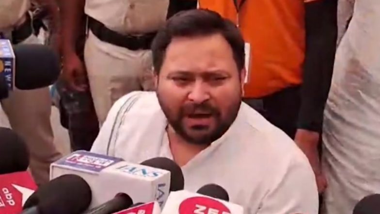 Bihar: धड़ाधड़ गिर रहे हैं पुल, तेजस्वी यादव बोले- PM मोदी और नीतीश कुमार उपलब्धियों पर एकदम खामोश