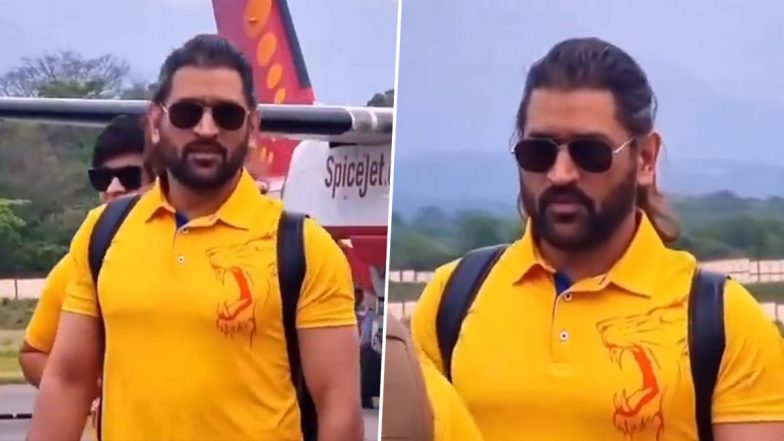 PBKS vs CSK: धर्मशाला पहुचें महेन्द्र सिंह धोनी सहित सभी सीएसके खिलाडी, देखें वीडियो