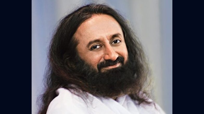 Vikas Bharat Ambassador: श्री श्री रविशंकर ने बताया कैसे भारत में हो रहा महिलाओं का सशक्तीकरण