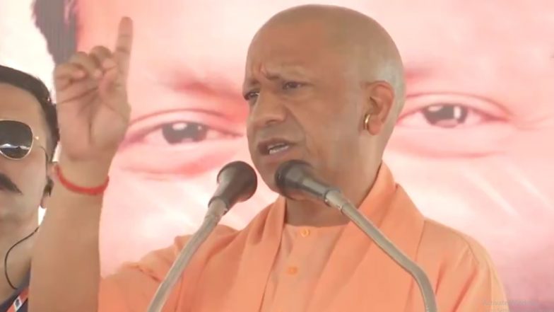 Video: 'सत्ता में आने के लिए उन्होंने देश को नुकसान पहुंचाया', महाराजगंज रैली में  कांग्रेस के नेतृत्व वाले गठबंधन पर बोले सीएम योगी आदित्यनाथ