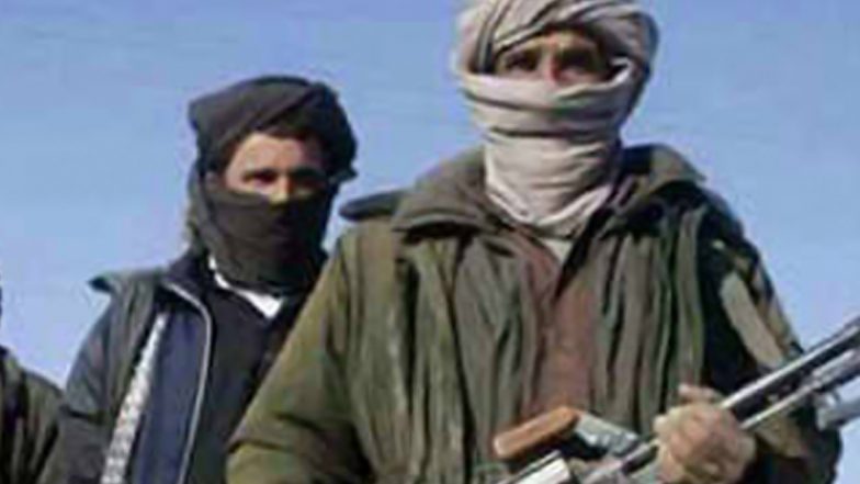 Jammu and Kashmir: आतंकवाद से जुड़े मामलों में एसआईए ने कश्मीर में कई ठिकानों पर की छापेमारी