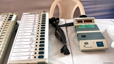 लोकसभा चुनाव: ईवीएम के साथ छेड़छाड़, तोड़-फोड़ के कई मामले
