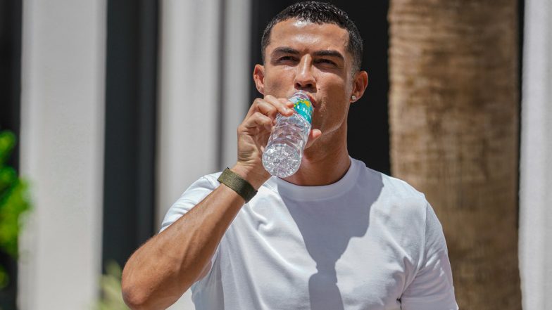 Cristiano Ronaldo:&nbsp;10 बजे रात के बाद&nbsp;ये काम नहीं करते क्रिस्टियानो रोनाल्डो, फिटनेस बैंड के प्रमोशनल वीडियो में किया खुलासा, देखें&nbsp;Video