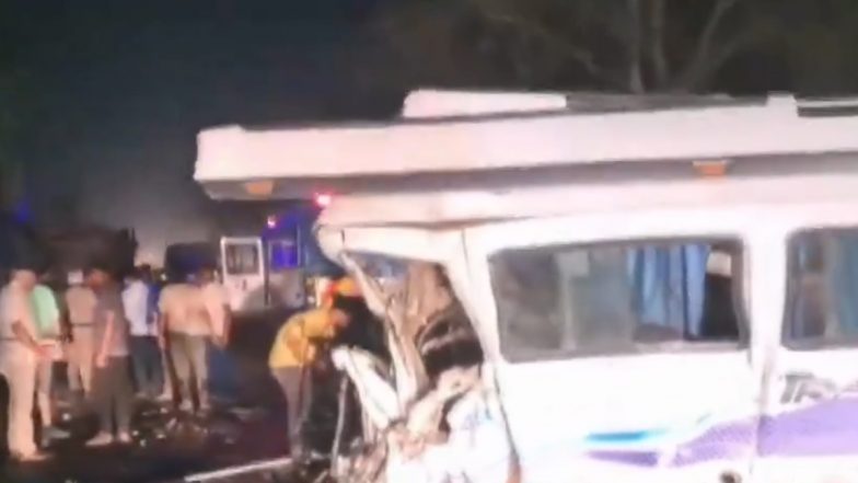 Haryana Bus Accident: हरियाणा के अंबाला में भीषण सड़क हादसा, ट्रक-बस की टक्कर में 7 लोगों की मौत, कई जख्मी- Video