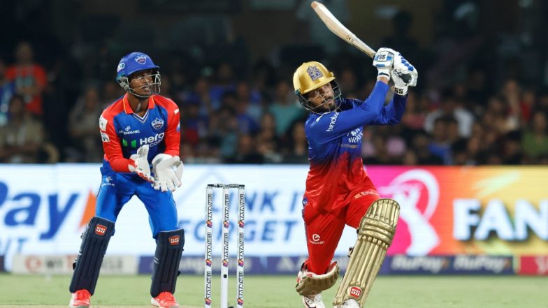 RCB vs DC, IPL 2024 62nd Match Live Score Board: यहां देखें रॉयल चैलेंजर्स बेंगलुरु और दिल्ली कैपिटल्स के बीच आईपीएल मैच का स्कोर बोर्ड