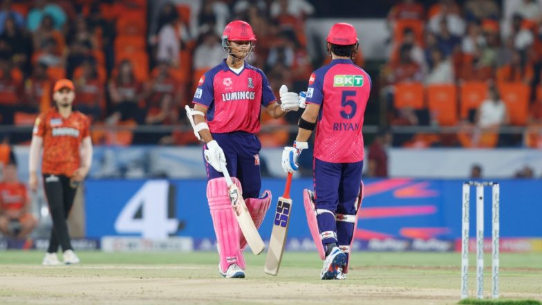 Yashasvi Jaiswal Half Century: विस्फोटक बल्लेबाज यशस्वी जायसवाल ने जड़ा ताबड़तोड़ अर्धशतक, रियान पराग के साथ मिलकर पारी को संभाला