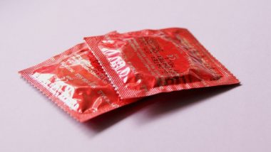 Flavoured Condom Addiction: पश्चिम बंगाल के दुर्गापुर में नशे के लिए फ्लेवर्ड कंडोम का इस्तेमाल कर रहे हैं युवा, पुरानी खबर फिर से हुई वायरल