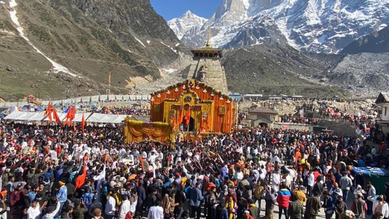 Chardham Yatra: चारधाम यात्रा के लिए करना होगा और इंतजार, ऑफलाइन रजिस्ट्रेशन इस तारीख तक बंद