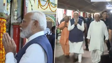 PM Modi in Varanasi: पीएम मोदी ने संकट मोचन हनुमान मंदिर में की पूजा, CM योगी भी रहे साथ (Video)