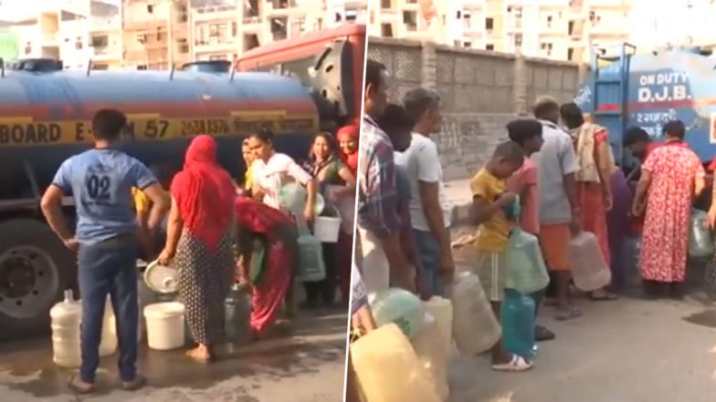 Delhi Water Crisis: भीषण गर्मी के बीच दिल्ली में जारी है जल संकट, पानी के लिए इधर-उधर दौड़ लगाते दिखे लोग- VIDEO