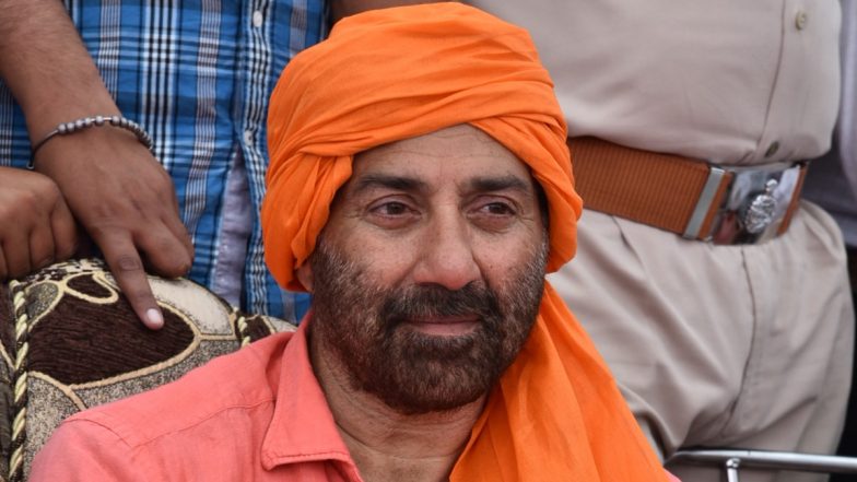 Ramayana: सनी देओल ने फिल्म 'रामायण' का हिस्सा बनने की पुष्टि की, बोले- &lsquo;इसे अवतार की तरह बनाने की कोशिश हो रही है&rsquo;