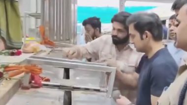 Gautam Gambhir Visits Khatu Shyam Temple: KKR को तीसरी बार IPL 2024 की ट्राफी जीताने के बाद राजस्थान के सीकर में खाटू श्याम मंदिर में दर्शन करने पहुंचें गौतम गंभीर