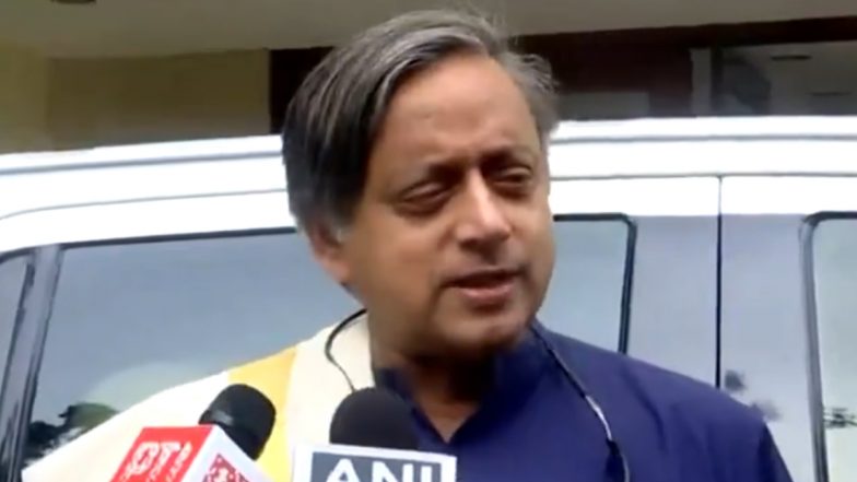 ‘शिवलिंग पर बिच्छू’’ टिप्पणी: अदालत ने थरूर के खिलाफ मानहानि कार्यवाही निरस्त करने से इनकार किया
