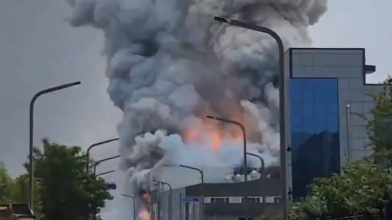 South Korea Fire Incident: साउथ कोरिया के लिथियम बैटरी प्लांट में लगी भीषण आग, 21 लोगों की हुई मौत,कई गंभीर घायल-Video