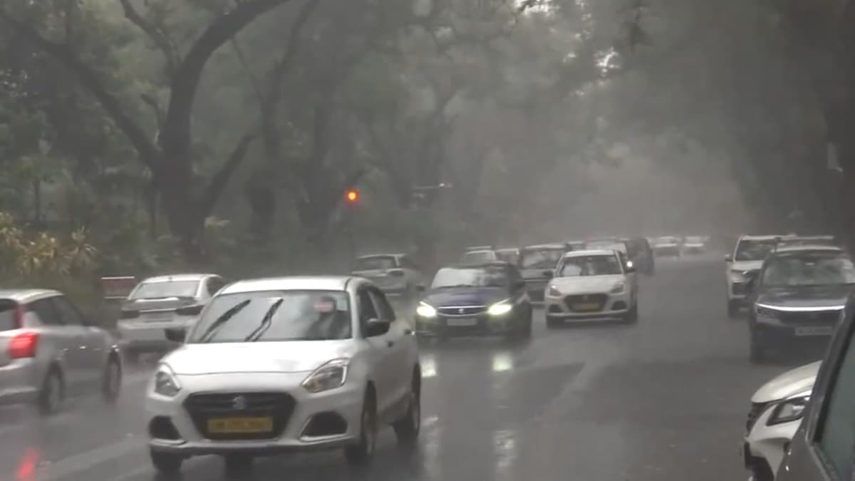 Delhi Monsoon: मानसून की दिल्ली में दस्तक- आईएमडी