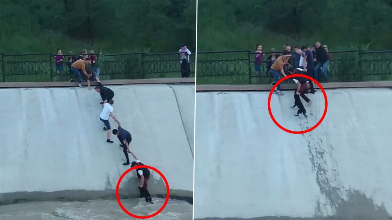 Viral Video: नदी में डूब रहा था कुत्ता, बेजुबान जानवर की जान बचाने के लिए लोगों ने बनाई ह्यूमन चेन