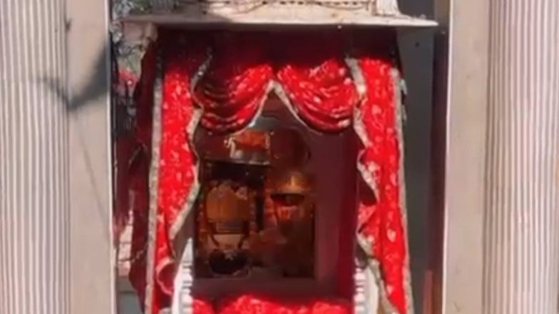 Zyeth Atham 2024 Mubarak: क्षीर भवानी के प्रादुर्भाव का उत्सव है &lsquo;ज्येथ अथम&rsquo;, उमर अब्दुला ने दी कश्मीरी पंडितों को मुबारकबाद
