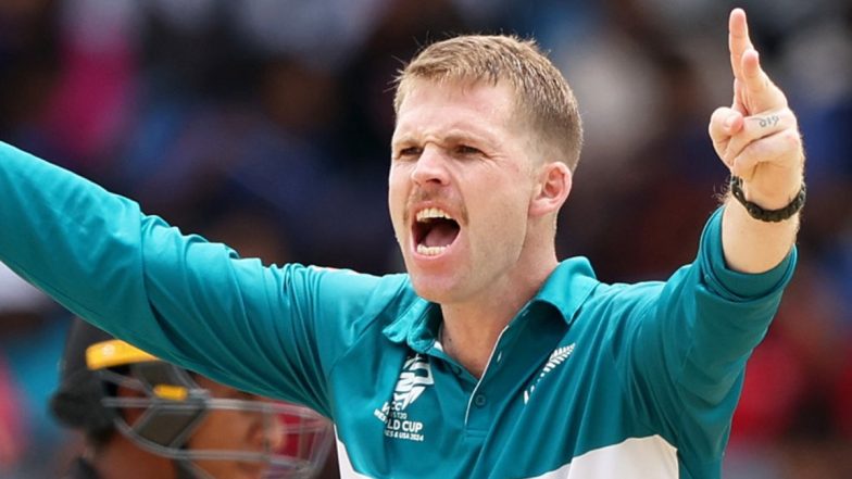 Most Economical Spell in T20 WC History: लॉकी फर्ग्यूसन ने टी20 विश्व कप के इतिहास में डाली सबसे किफायती स्पेल,&nbsp;PNG के खिलाफ&nbsp;मैच में बिना कोई रन दिए झटके तीन विकेट, देखें वीडियो