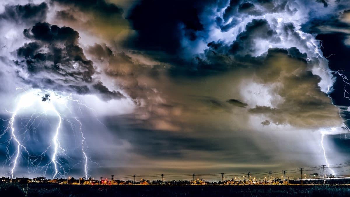Weather Forecast Tomorrow: कैसा रहेगा कल का मौसम?, यहां जाने 18 जून का पूर्वानुमान