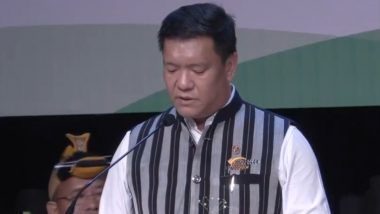 Pema Khandu CM Oath Ceremony: पेमा खांडू ने अरुणाचल प्रदेश के मुख्यमंत्री के रूप में लगातार तीसरी बार ली शपथ ली, चौना मीन बने डीप्टी सीएम- VIDEO