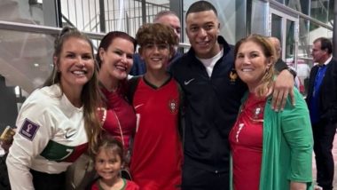 Kylian Mbappe Poses With Cristiano Ronaldo's Family: यूईएफए यूरो क्वार्टरफाइनल मैच के दौरान क्रिस्टियानो रोनाल्डो के फॅमिली के साथ काइलियन एमबाप्पे ने खिंचवाई तस्वीर, देखें वायरल पोस्ट