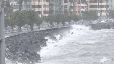 Mumbai Rain: मुंबई के मरीन ड्राइव पर हाई टाइड का खतरा, सामने आया डरावना वीडियो